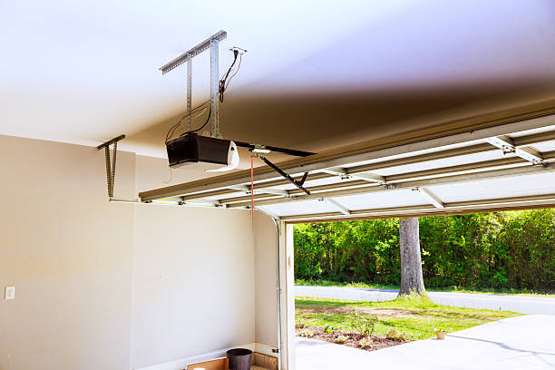 Top rated local Garage Door Maintenance specialists in Spring, TX
